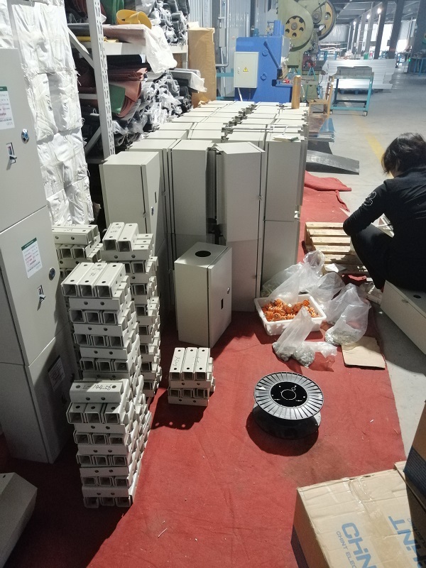 母線槽.jpg 母線槽.jpg